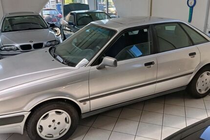 Audi 80 74.000 km 4.990 &euro; Recklinghausen 45659