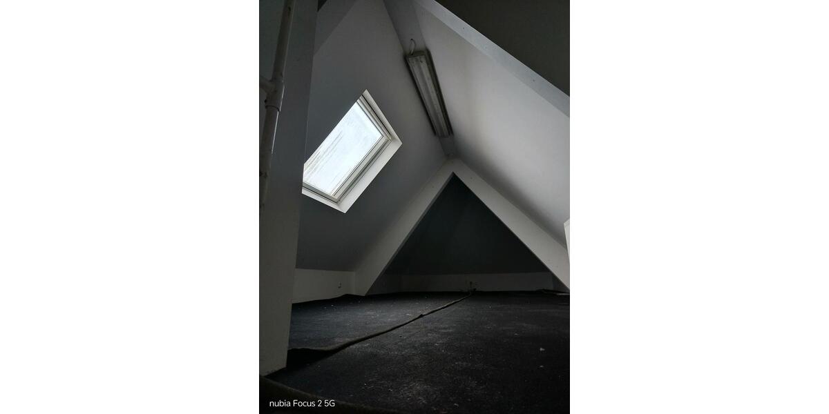 Dachgeschoßwohnung Dinslaken Hiesfeld - 2 Zimmer, 60 m&sup2;, 850&euro; | Angebot:25538873