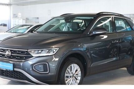 VW T-Roc 5.300 km 24.198 &euro; Recklinghausen 45657