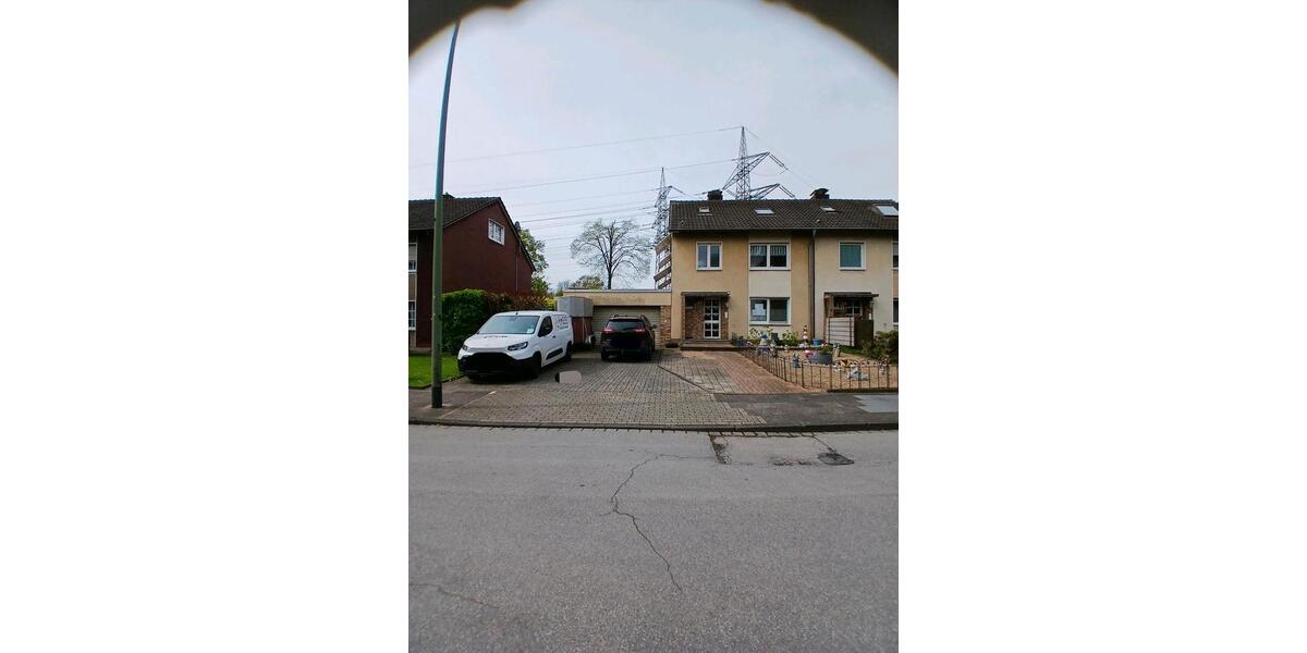 Reihenhaus Duisburg Hamborn - 6 Zimmer, 134 m&sup2;, 390.000&euro; | Angebot:26122102