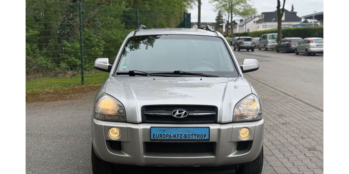 Hyundai TUCSON 230.000 km 3.999 &euro; Bottrop 46238