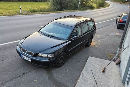 Volvo V70 385.000 km 1.900 &euro; Marl 45772
