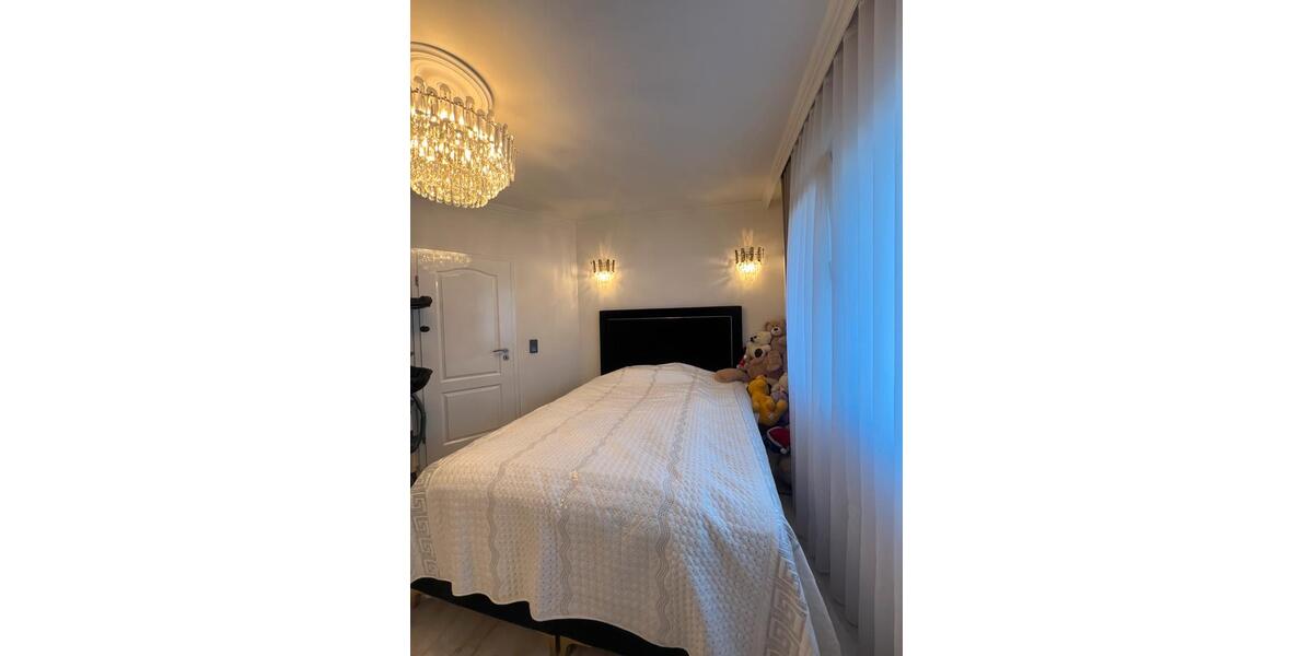Erdgeschoßwohnung Oberhausen Rothebusch - 4.5 Zimmer, 130 m&sup2;, 1.600&euro; | Angebot:26238290