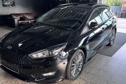 Ford Focus 107.250 km 10.999 &euro; Oberhausen 46145