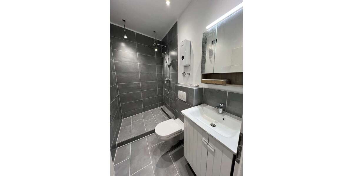 Etagenwohnung Essen Stadtbezirk III - 2 Zimmer, 68 m&sup2;, 750&euro; | Angebot:26132657