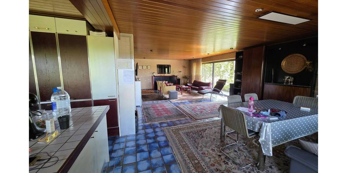 Mehrfamilienhaus, Wohnhaus Velbert Mitte - 6 Zimmer, 230 m&sup2;, 490.000&euro; | Angebot:25680198