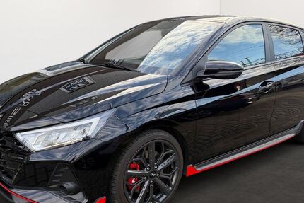 Hyundai i20 44.712 km 23.990 &euro; Oberhausen 46049