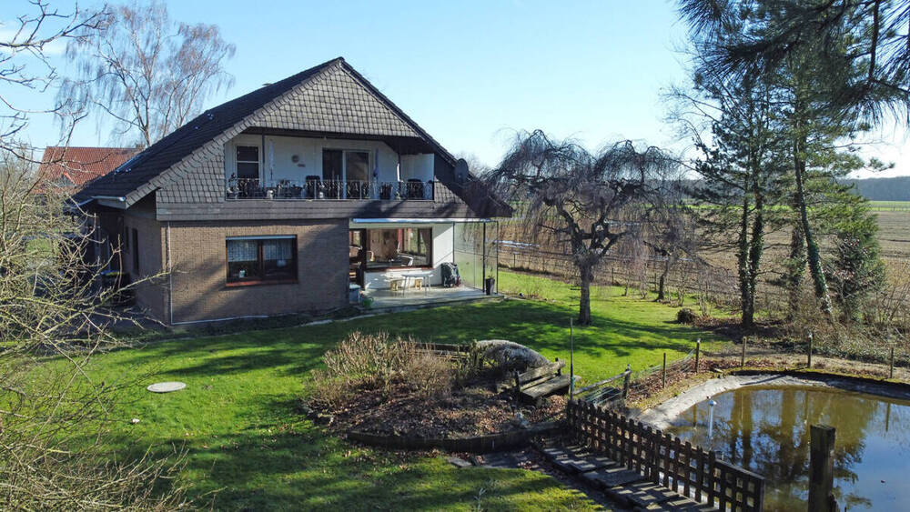 Mehrfamilienhaus, Wohnhaus Wesel Lackhausen - 7 Zimmer, 212 m&sup2;, 530.000&euro; | Angebot:25970382