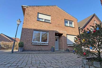 Haus Hünxe Krudenburg - 8 Zimmer, 246 m&sup2;, 550.000&euro; | Angebot:25684454