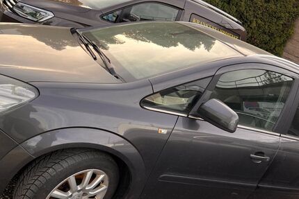 Opel Zafira 306.800 km 1.300 &euro; Oberhausen 46049