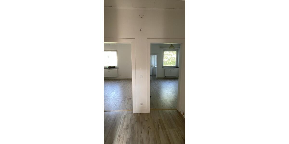 Etagenwohnung Mülheim an der Ruhr Broich - 1 Zimmer, 53 m&sup2;, 750&euro; | Angebot:26534135