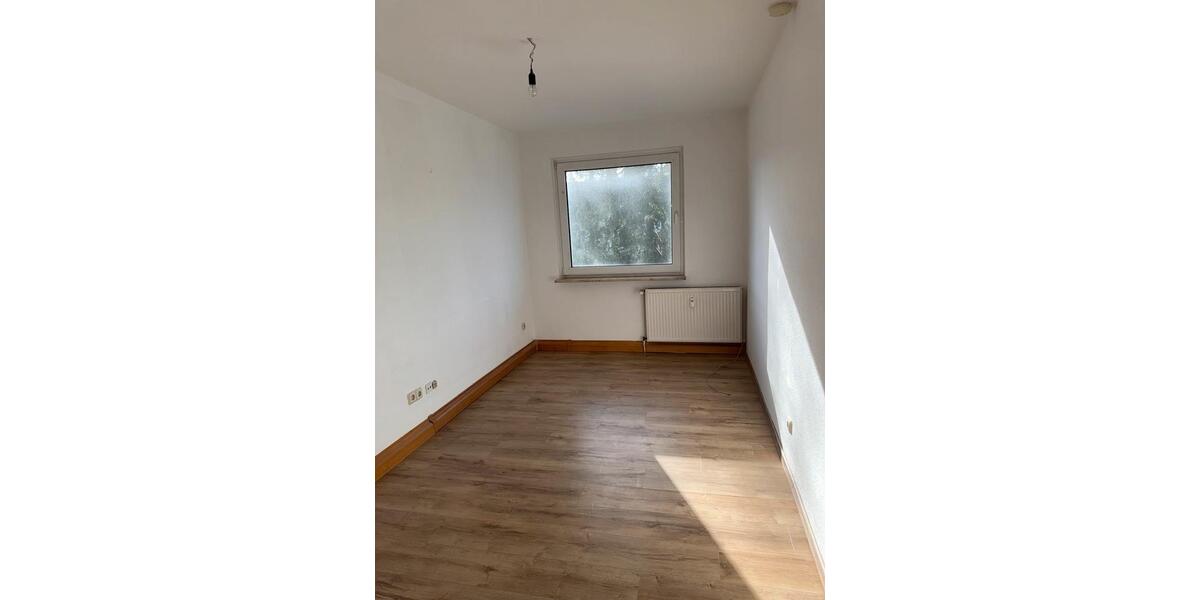 Dachgeschoßwohnung Marl Alt-Marl - 4 Zimmer, 85 m&sup2;, 570&euro; | Angebot:25545646