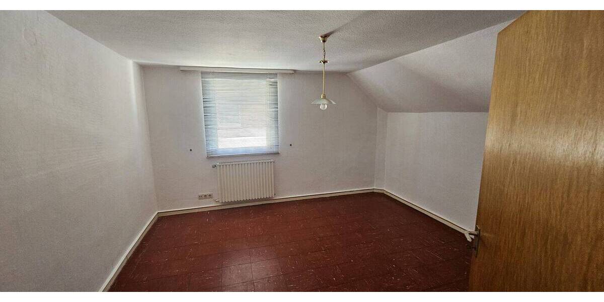 Doppelhaushälfte Essen Altenessen-Süd - 6 Zimmer, 132 m&sup2;, 335.000&euro; | Angebot:26585836