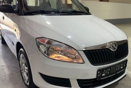 Skoda Fabia 118.350 km 3.950 &euro; Voerde 46562