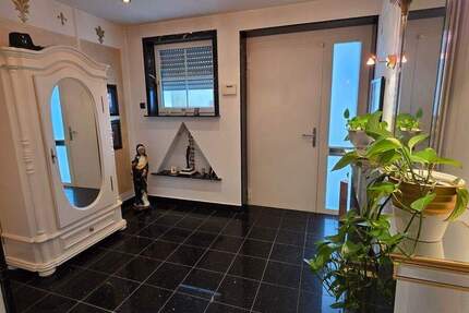 Haus Velbert Tönisheide - 4 Zimmer, 220 m&sup2;, 820.000&euro; | Angebot:25733905