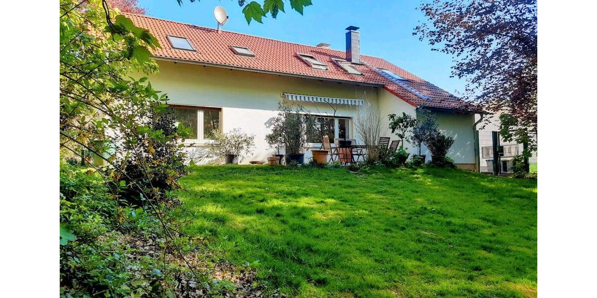 Bauernhaus, Landhaus Voerde (Niederrhein) - 12 Zimmer, 156 m&sup2;, 675.000&euro; | Angebot:26635908