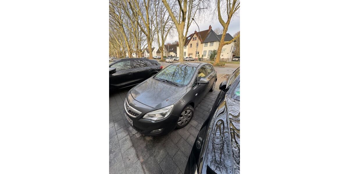 Opel Astra 178.000 km 3.300 &euro; Bottrop 46240