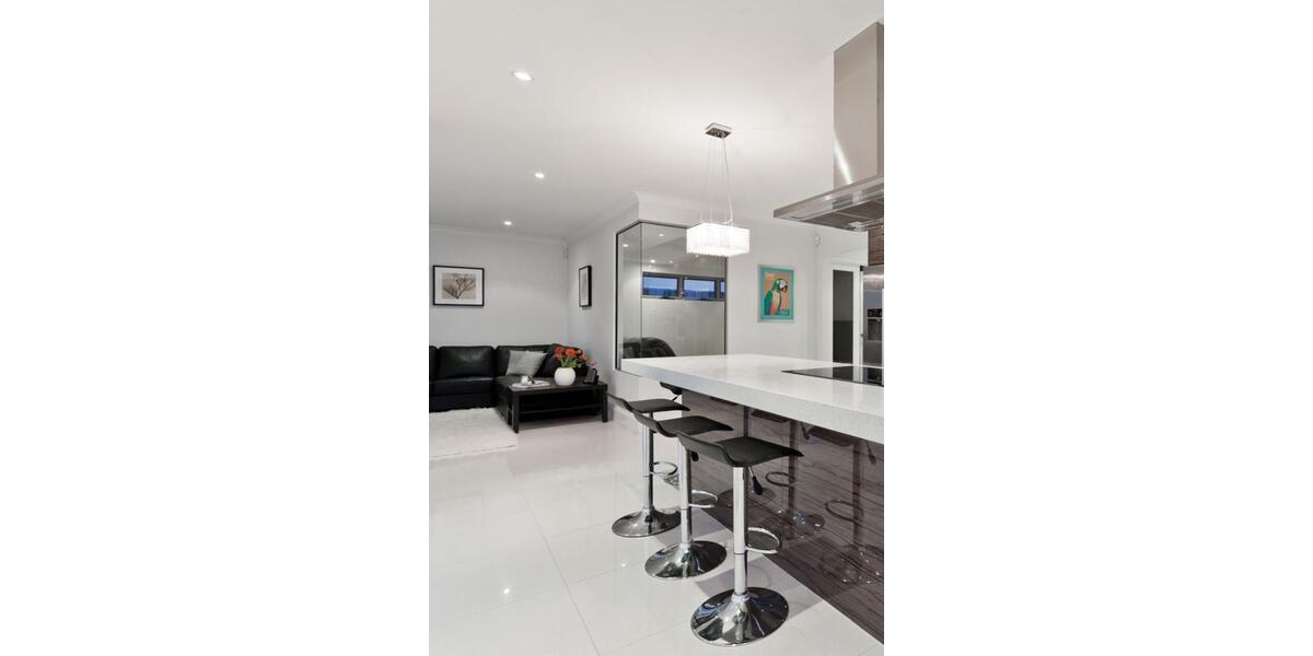 Erdgeschoßwohnung Duisburg Baerl - 3 Zimmer, 95 m&sup2;, 1.425&euro; | Angebot:24659868