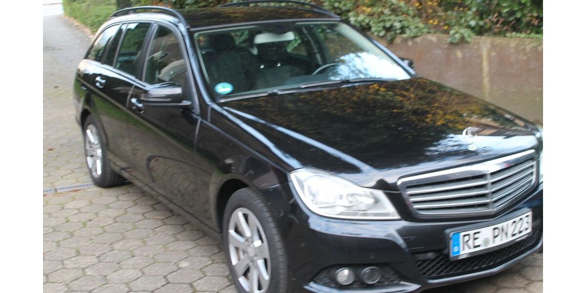Mercedes-Benz C 200 408.000 km 5.000 &euro; Recklinghausen 45659
