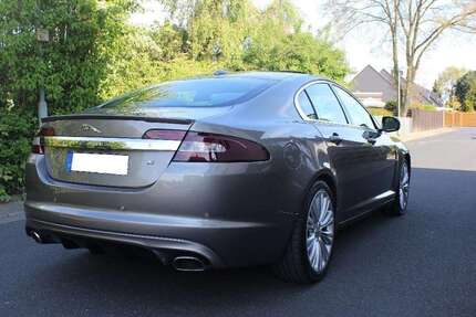 Jaguar XF 240.500 km 3.999 &euro; duisburg 47179