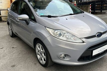 Ford Fiesta 109.748 km 5.499 &euro; Heiligenhaus 42579