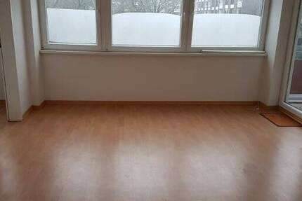 Gewerbeobjekt Duisburg Hochheide - 2 Zimmer, 68 m&sup2;, 680&euro; | Angebot:25727064