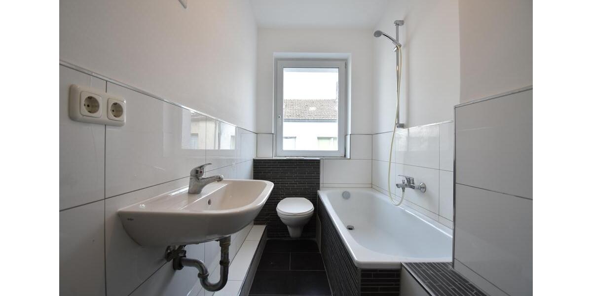 Etagenwohnung Duisburg Mittelmeiderich - 2 Zimmer, 42 m&sup2;, 400&euro; | Angebot:25232128