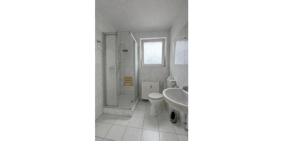 Etagenwohnung Duisburg Essenberg - 3 Zimmer, 87 m&sup2;, 750&euro; | Angebot:26617921
