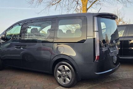 Hyundai STARIA 4.800 km 41.990 &euro; Raesfeld-Erle 46348