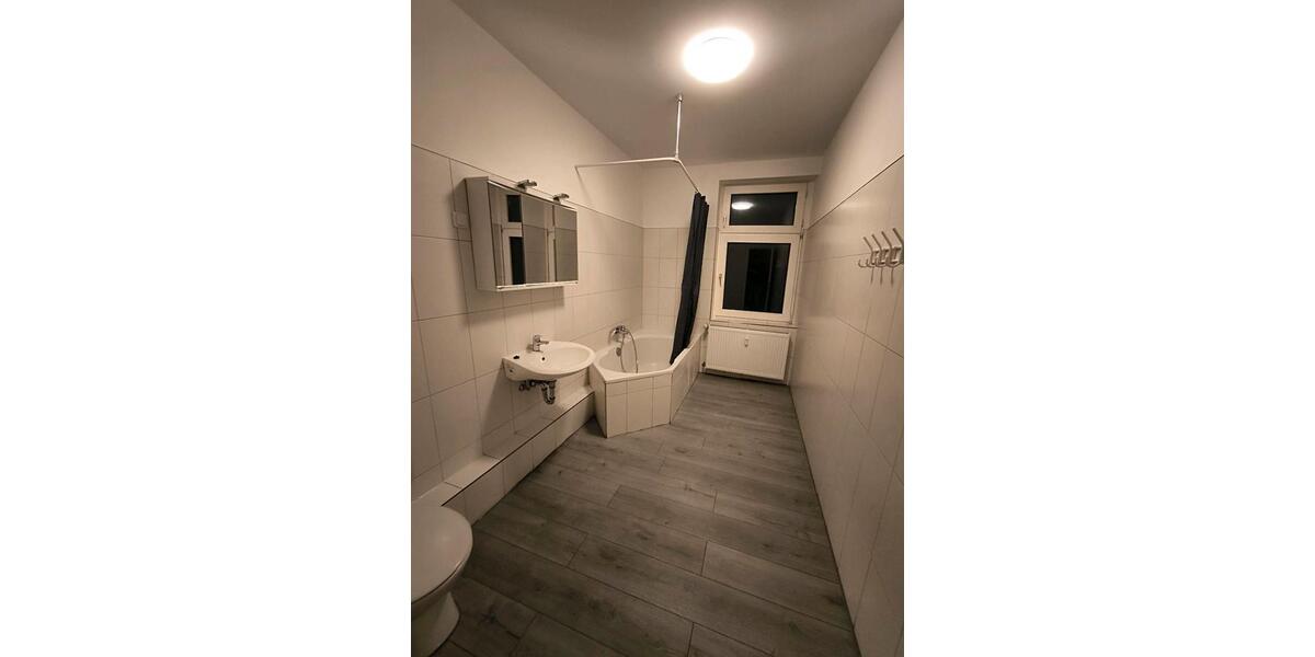 Etagenwohnung Essen Stadtbezirk V - 1 Zimmer, 30 m&sup2;, 385&euro; | Angebot:25869916