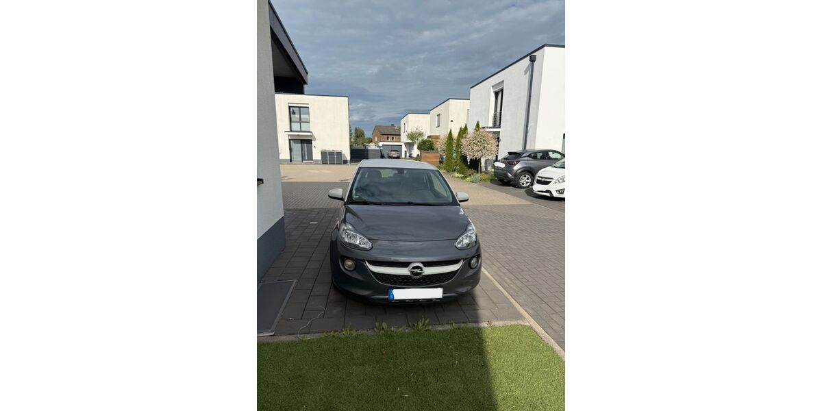 Opel Adam 63.190 km 7.499 &euro; Duisburg 47198