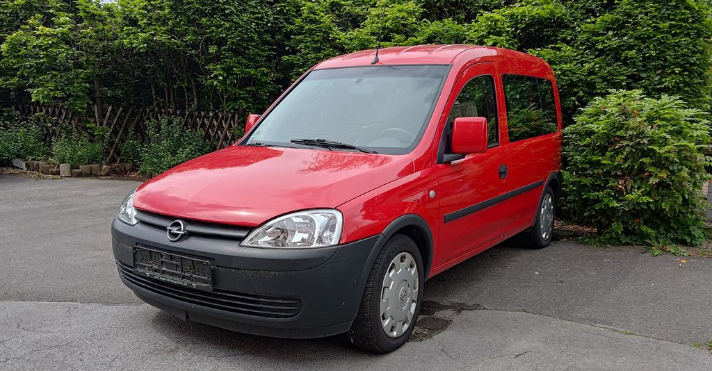 Opel Combo 86.576 km 4.500 &euro; Gelsenkirchen 45899