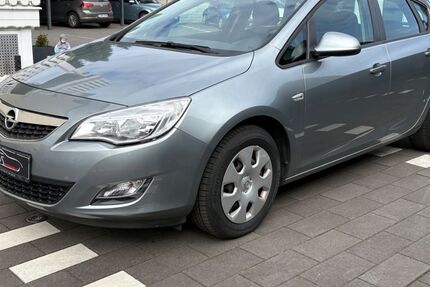 Opel Astra 132.960 km 4.500 &euro; Essen 45326