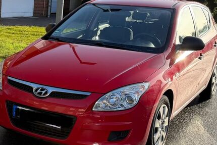 Hyundai i30 107.000 km 3.350 &euro; Hünxe 46569
