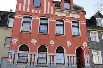 Haus Mülheim an der Ruhr - 9 Zimmer, 203 m&sup2;, 329.000&euro; | Angebot:27285244