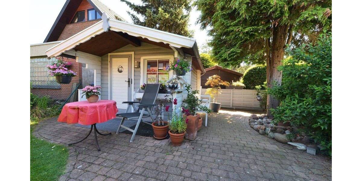 Reihenmittelhaus Moers Kapellen-Mitte - 4 Zimmer, 111 m&sup2;, 320.000&euro; | Angebot:26730873