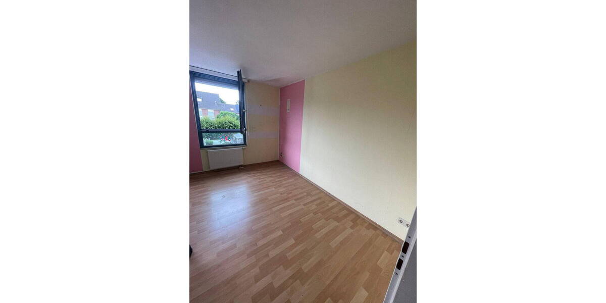 Reihenmittelhaus Duisburg Wanheim Wanheim-Angerhausen - 4 Zimmer, 115 m&sup2;, 320.000&euro; | Angebot:26106474