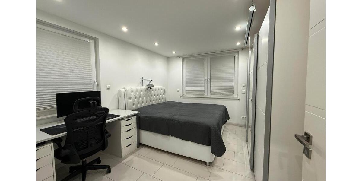 Einfamilienhaus Duisburg Hochheide - 4.5 Zimmer, 120 m&sup2;, 599.999&euro; | Angebot:26127709