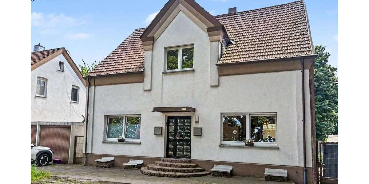 Einfamilienhaus Bochum Altenbochum - 7 Zimmer, 180 m&sup2;, 399.000&euro; | Angebot:27321519