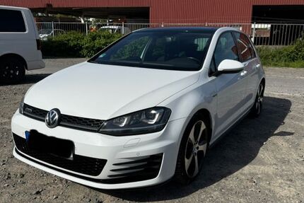 VW Golf 216.000 km 11.500 &euro; Witten 58455