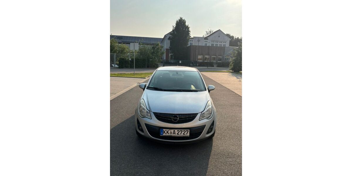 Opel Corsa 198.000 km 1.950 &euro; Moers 47445