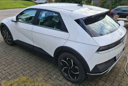 Hyundai IONIQ 5 24.455 km 29.981 &euro; Essen 45239