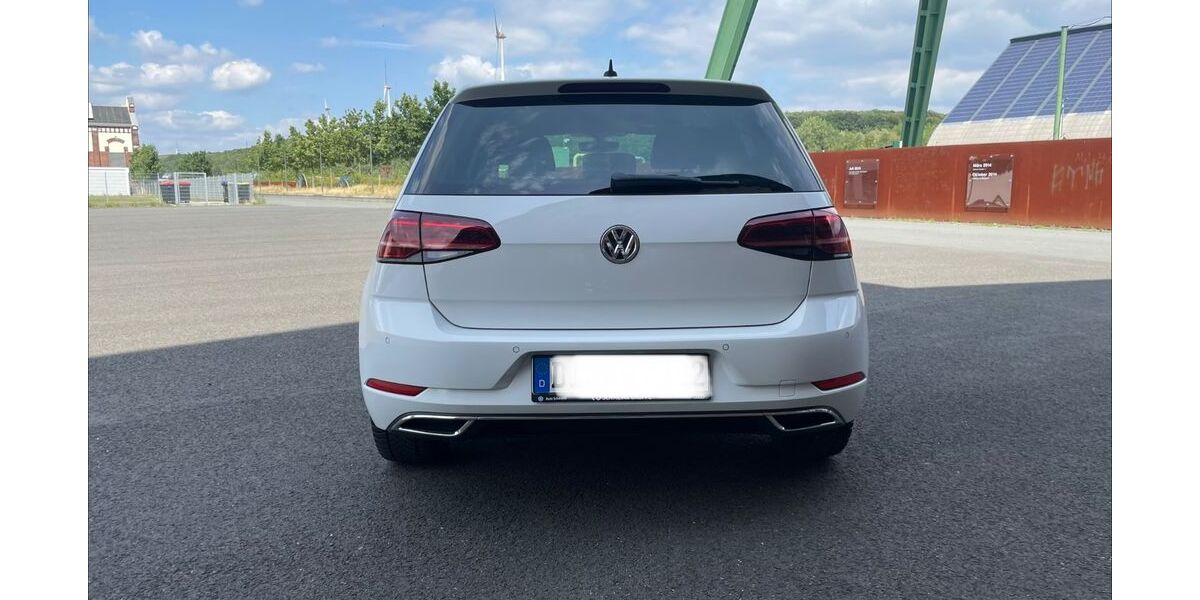 VW Golf 178.000 km 12.100 &euro; Dinslaken 46535