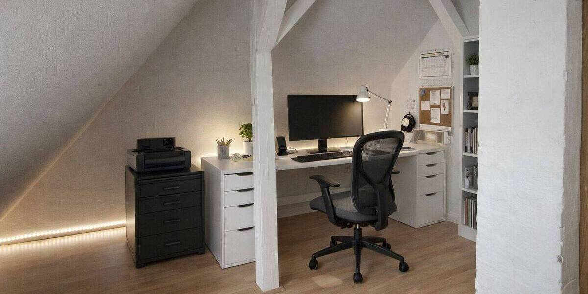 Etagenwohnung Velbert Mitte - 5 Zimmer, 119 m&sup2;, 149.000&euro; | Angebot:26730890