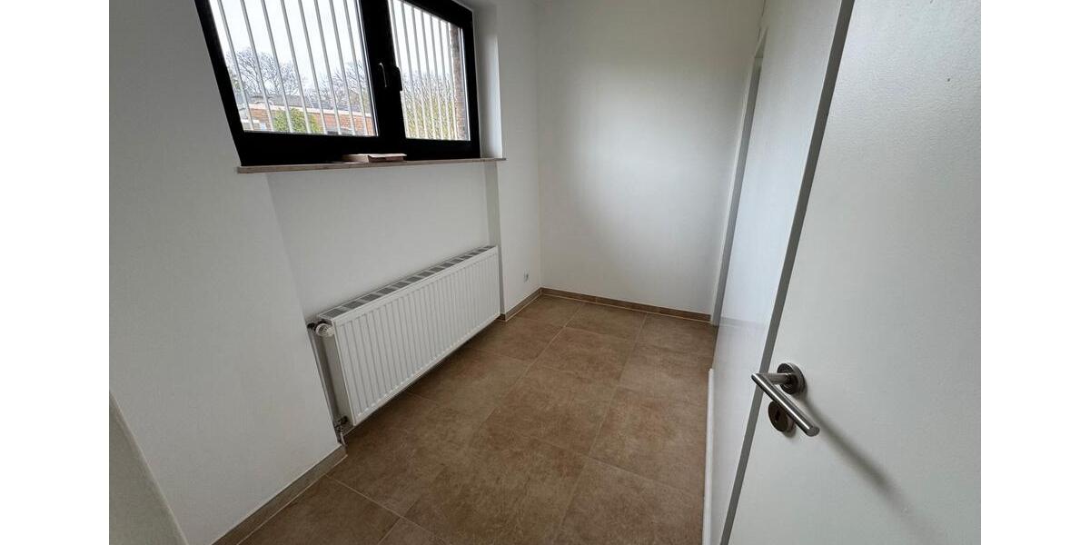 Bungalow Duisburg Essenberg - 3 Zimmer, 130 m&sup2;, 399.000&euro; | Angebot:26133233