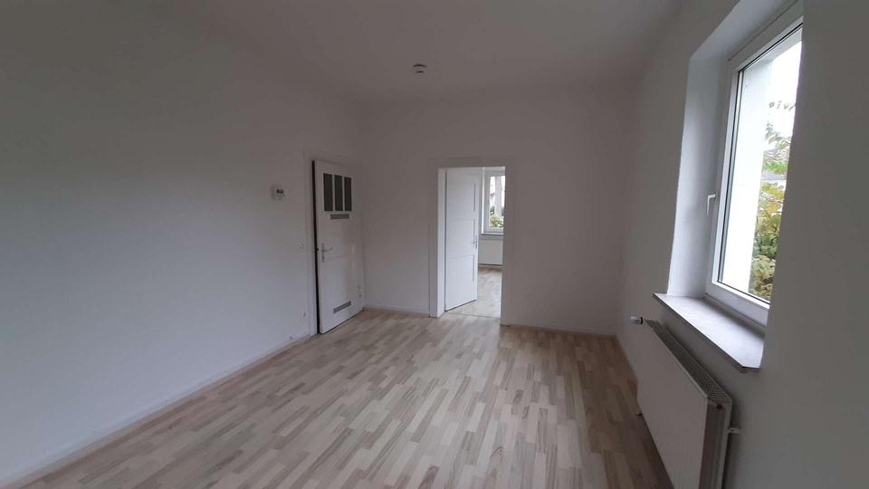 Erdgeschoßwohnung Bochum Bochum-Ost - 3 Zimmer, 61 m&sup2;, 520&euro; | Angebot:24214462