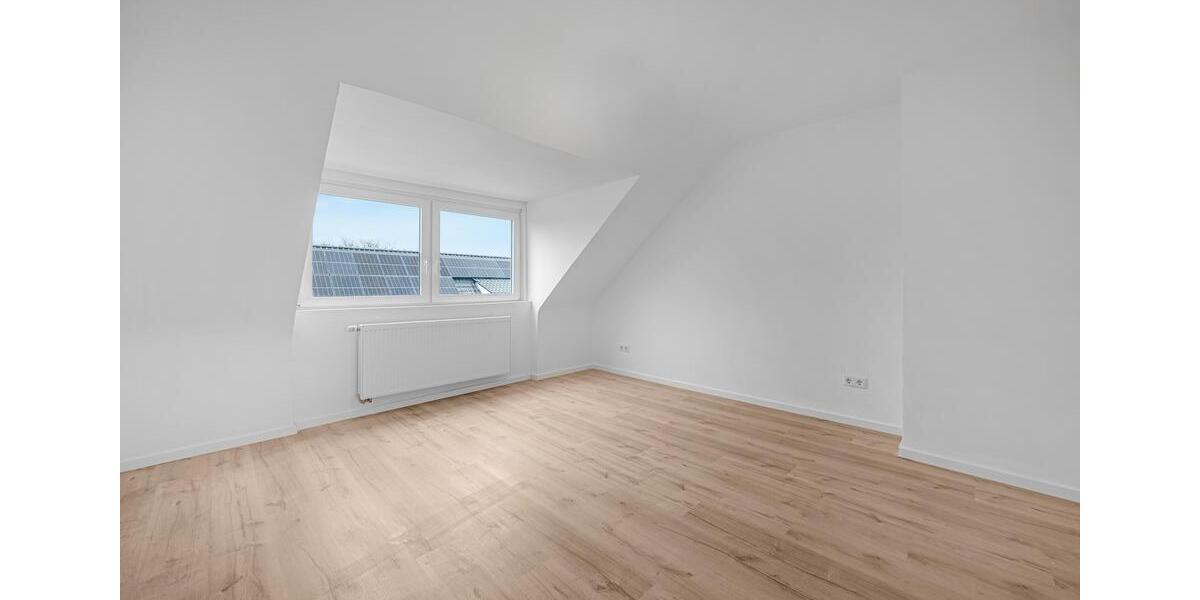 Dachgeschoßwohnung Gelsenkirchen Erle - 4 Zimmer, 81 m&sup2;, 800&euro; | Angebot:25986116