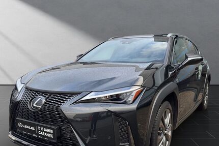 Lexus UX 51.044 km 30.490 &euro; Wesel 46485
