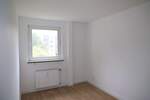 Etagenwohnung Duisburg Wedau - 3 Zimmer, 66 m&sup2;, 650&euro; | Angebot:25663839