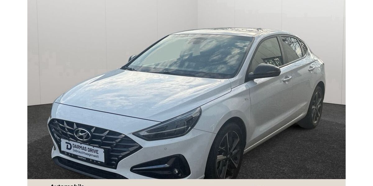 Hyundai i30 15.799 km 19.290 &euro; Dinslaken 46535